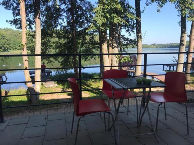Domki Nad Brzegiem Dluzek Exterior foto