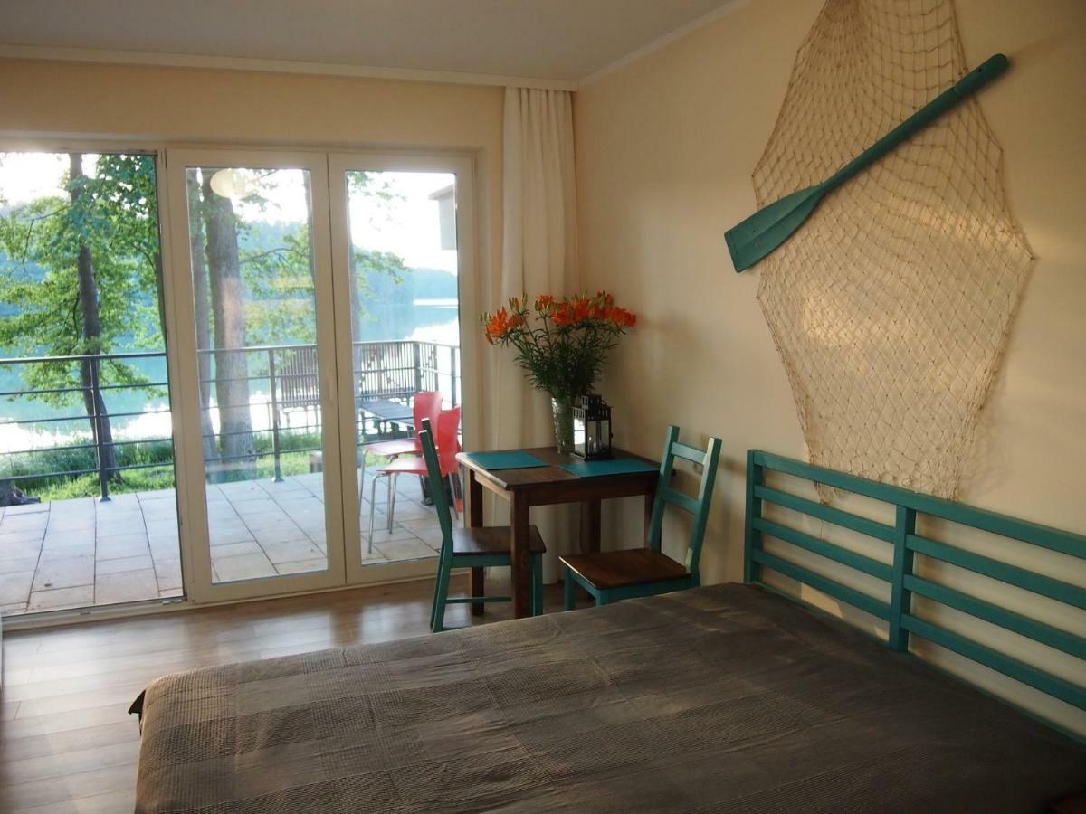Domki Nad Brzegiem Dluzek Exterior foto