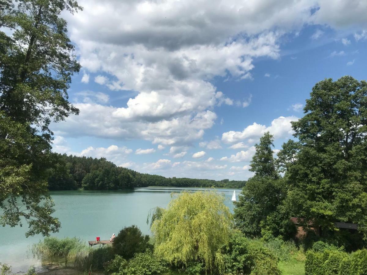 Domki Nad Brzegiem Dluzek Exterior foto